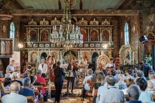 Koncert skrzypcowy w cerkwi w Brunarach Wy¿nych